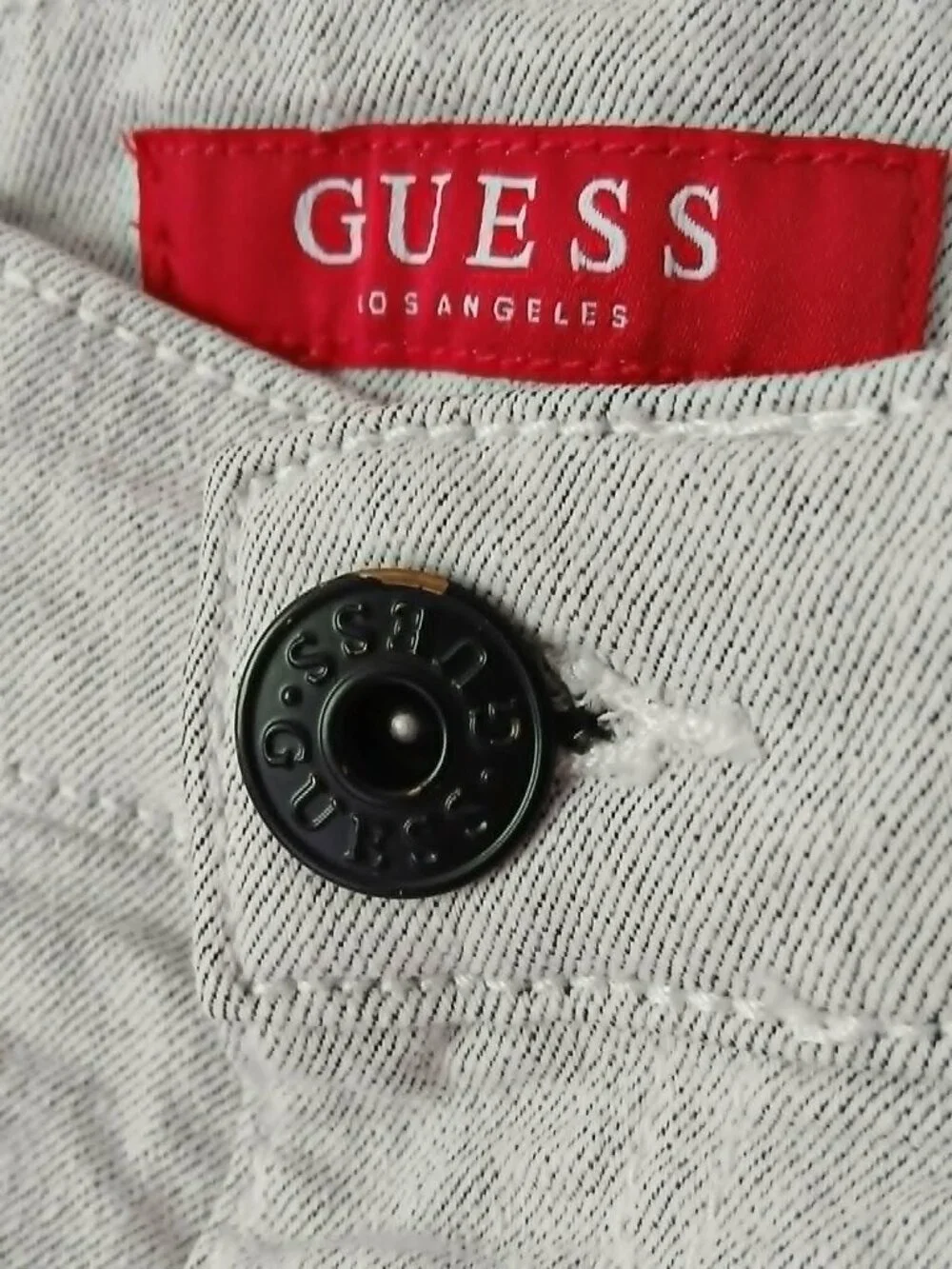 Guess light grey